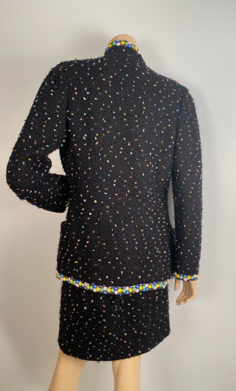 1980’s Collection 23 Chanel Black Multicolor Confetti Jacket Skirt Suit Set US 8/10