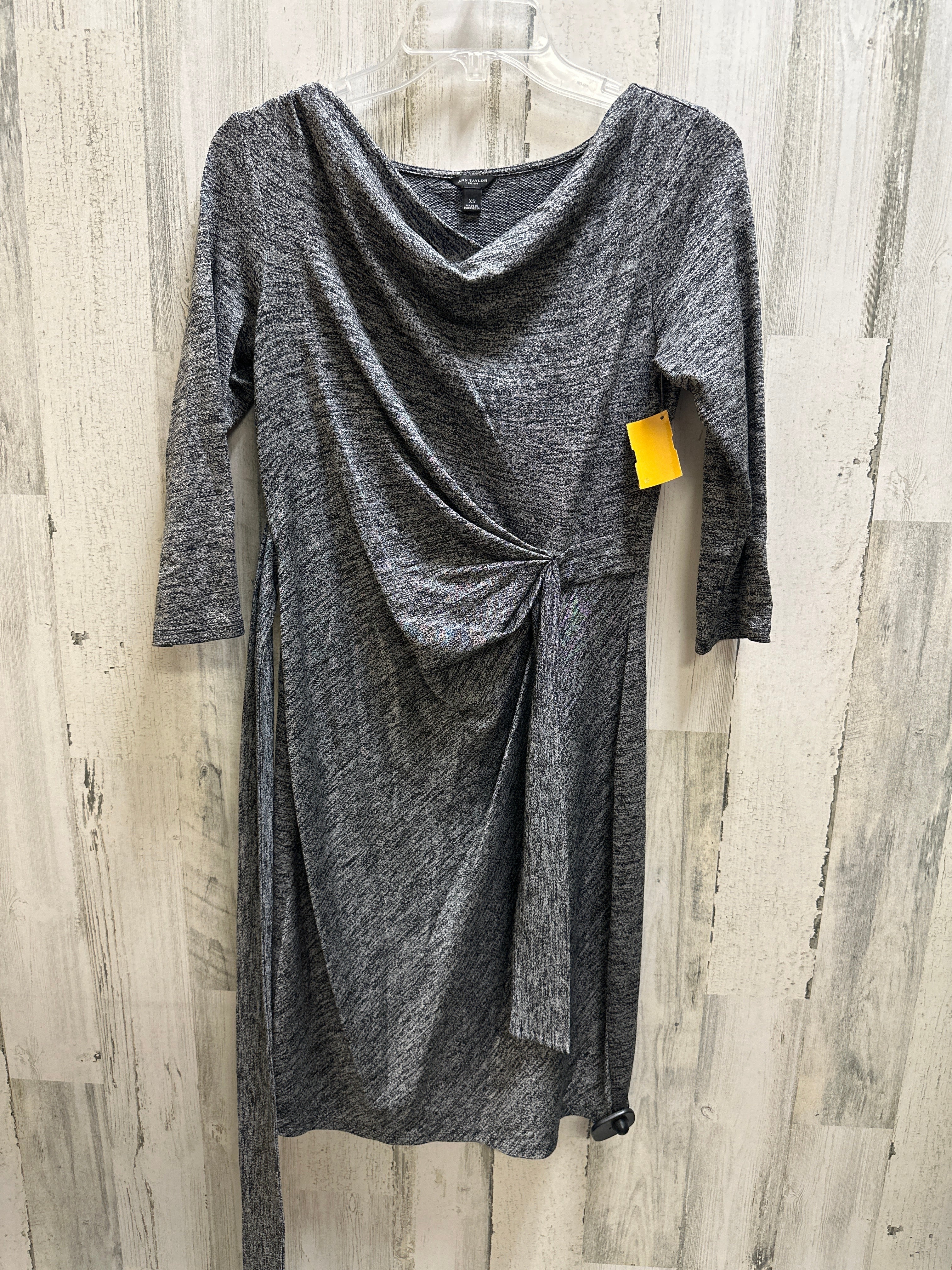 Dress Casual Midi By Ann Taylor  Size: Xs