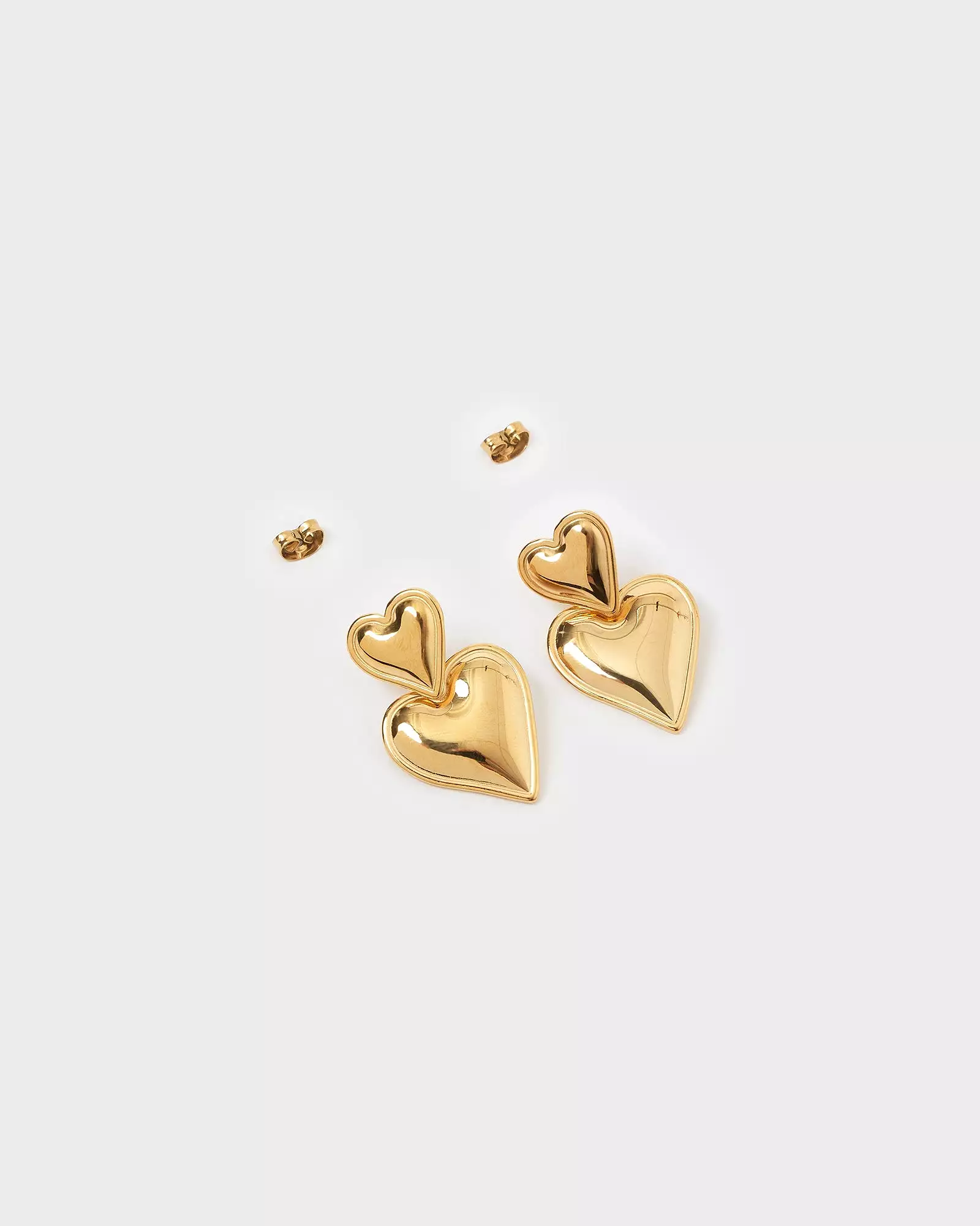 Izoa Tana Heart Stud Earrings Gold