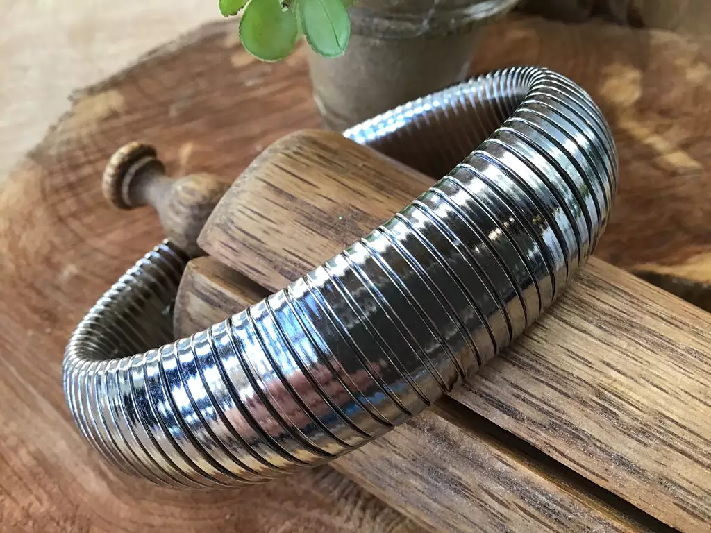 Silver Stretchy 1 Bracelet