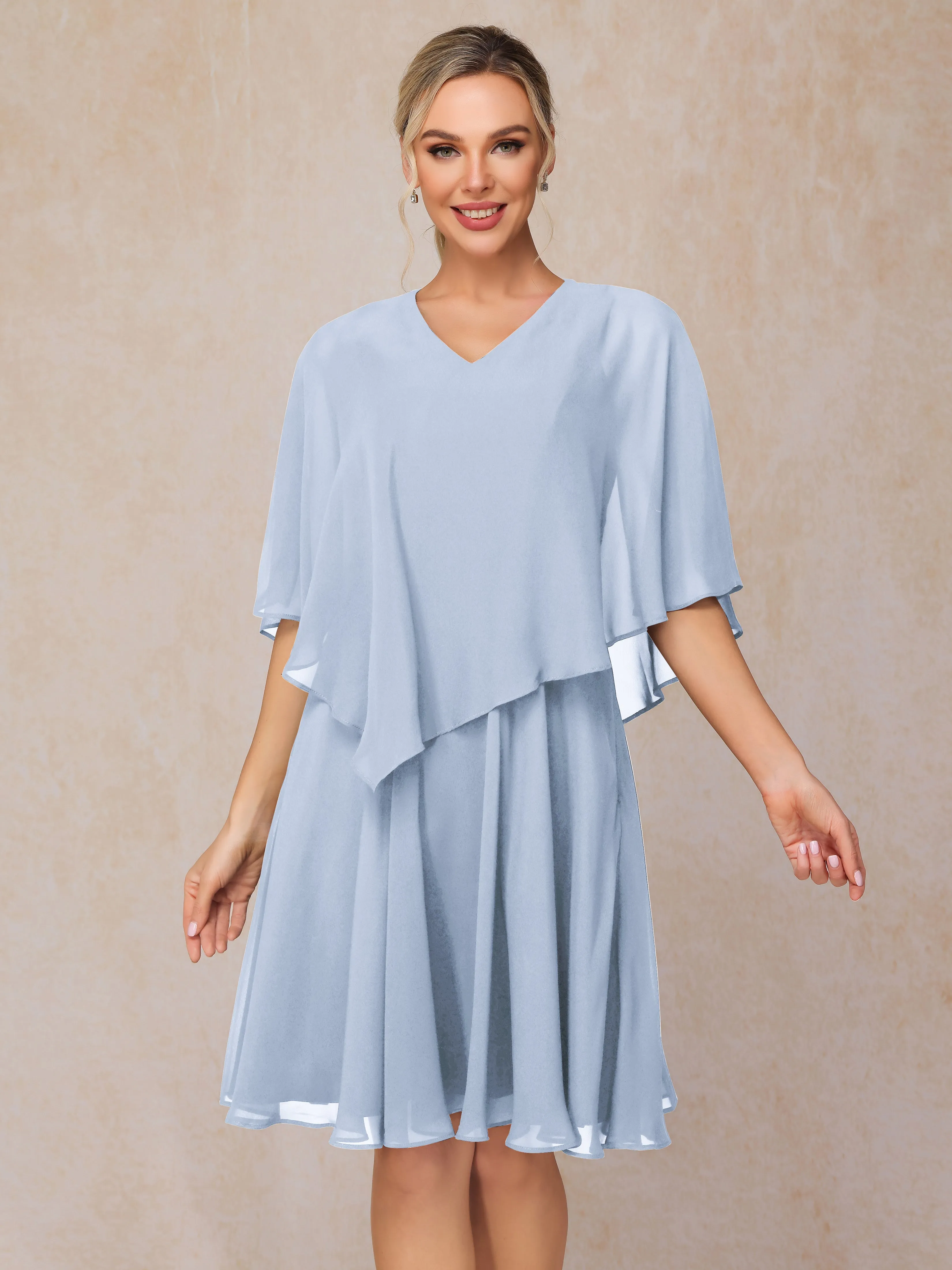 Trapèze Manches asymétriques Col V Mousseline Robe Mère de la Mariée avec cape