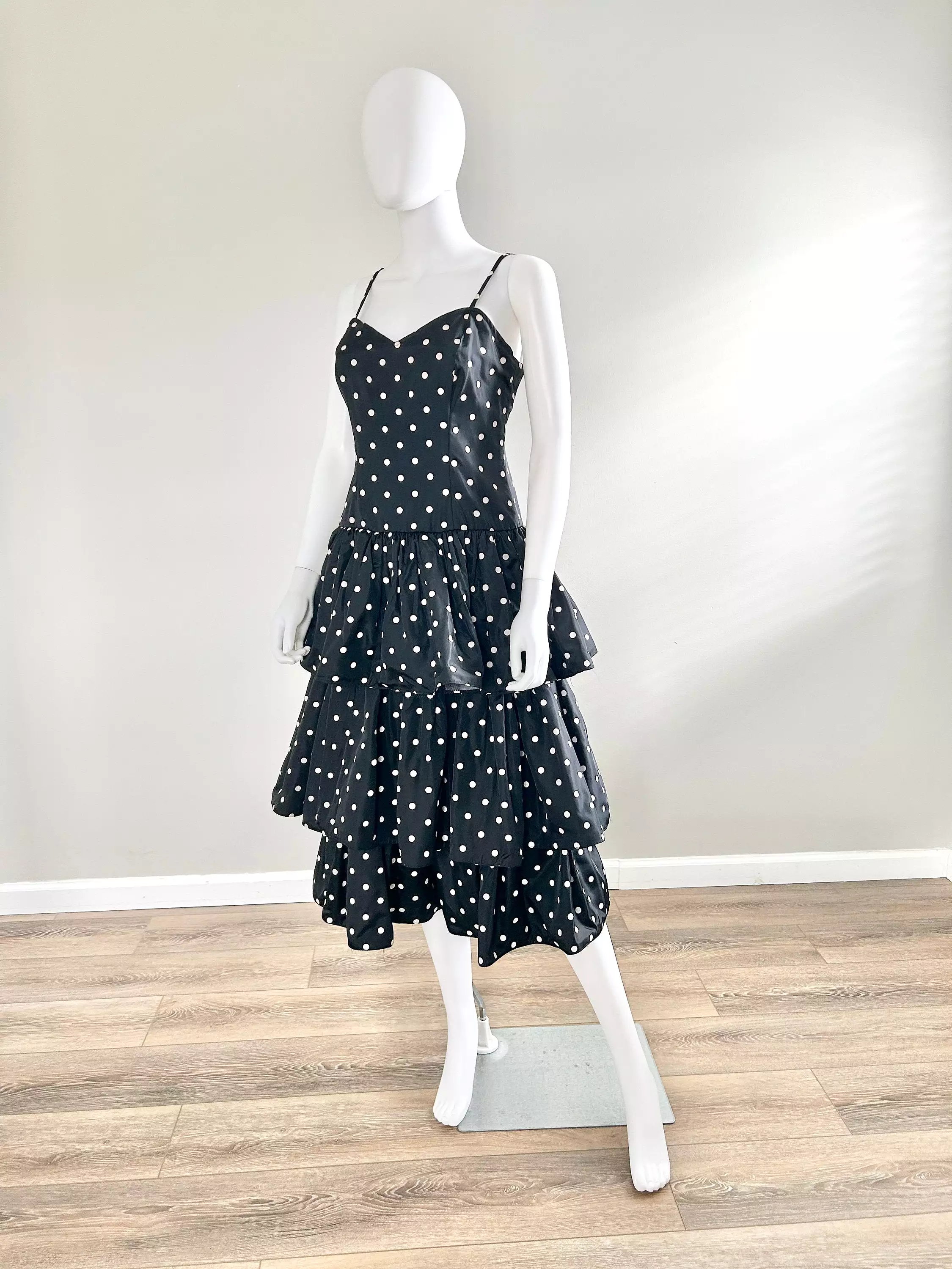 Vintage 1980s Black and White Polka Dot Party Dress / 80s retro taffeta prom dress / Size M