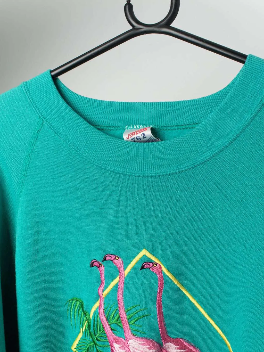 Vintage embroidered pink flamingo sweatshirt in aqua blue – Large / XL